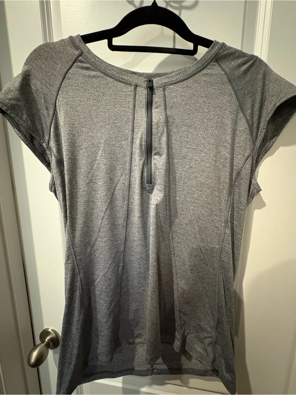 Athleta Heather Gray Performance top